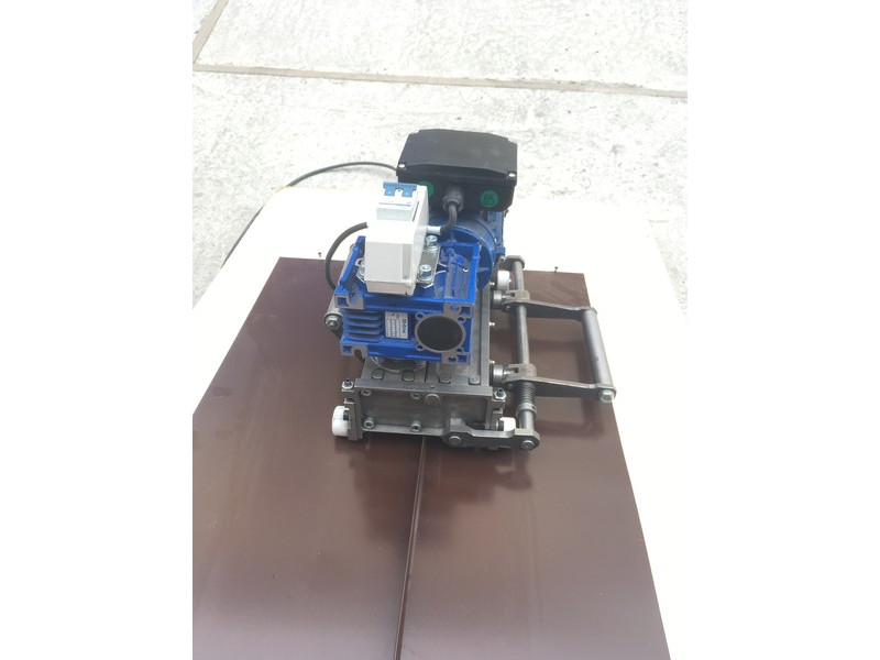 Фальцезакаточная машинка электрическая ФМЭ