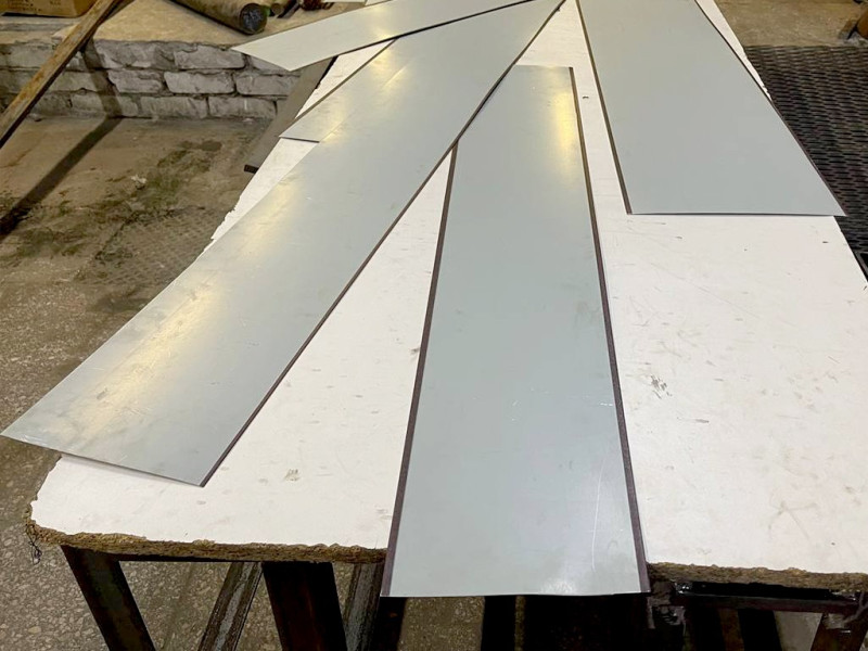 Cтанок для завальцовки (загиб на 180°) кромок ЗВ-2