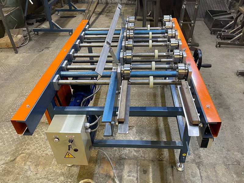 Станок для завальцовки кромок ЗВ-1