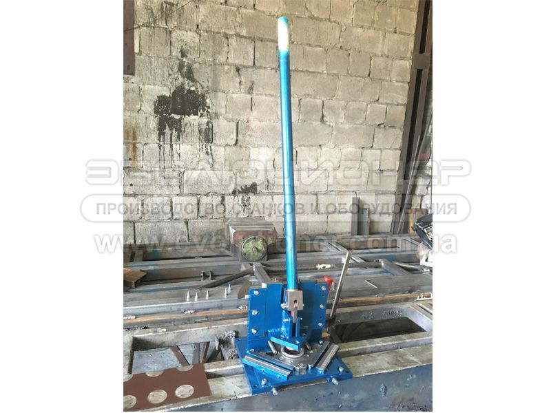 Ручний вирубний прес для круглих отворів